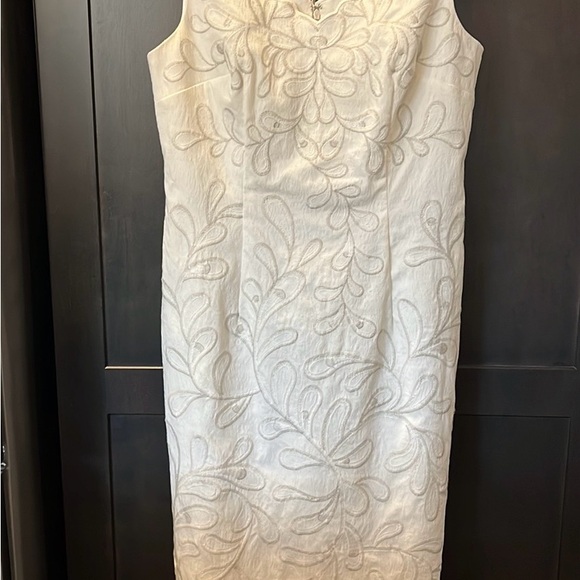 Antonio Melani white with silver embroidery design dress for any occasion sz 6 - Picture 2 of 16